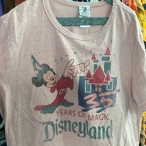 Disneyland 35th cropped shirt
